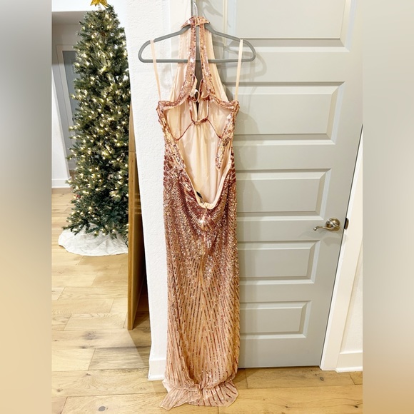 New Mac Duggal 5390 Sequin Open Cut Out Back Gown - Picture 3 of 10